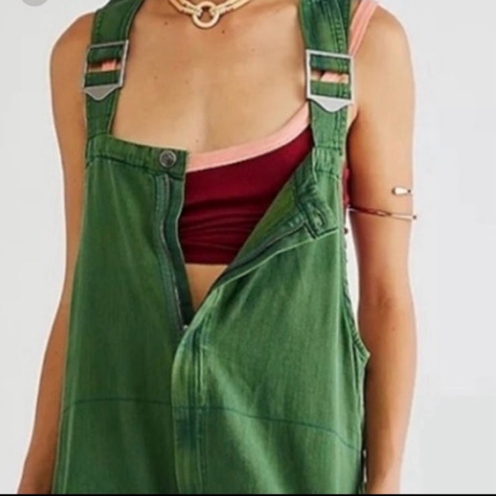 ‼️SOLD‼️Free People We The Free Hunter Denim Overalls, Medium - Picture 2 of 7